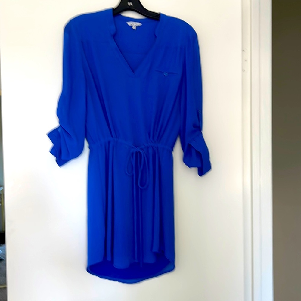 Darling shirt dress with adjustable drawstring and placard sleeves